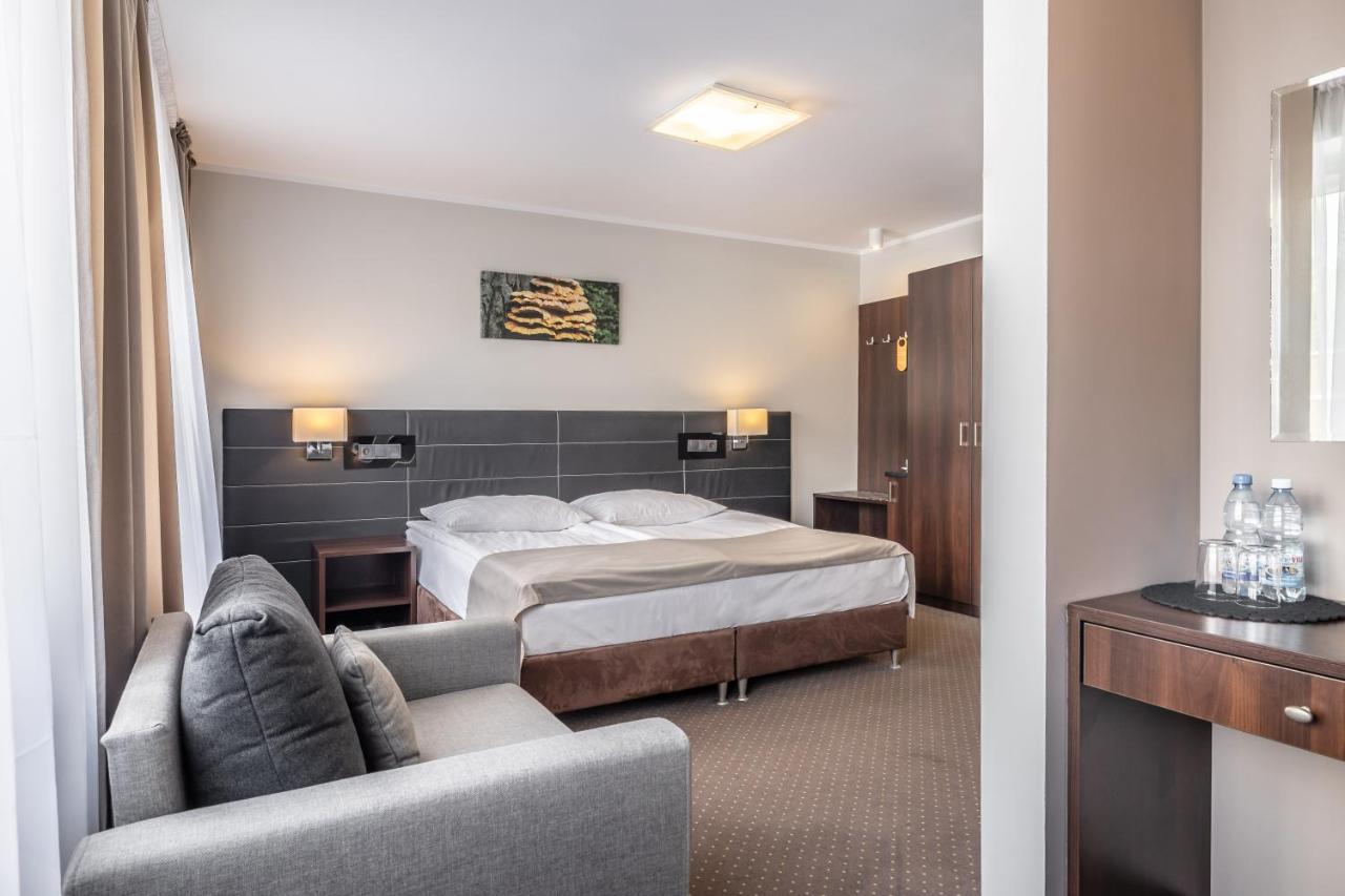 Hotel Lesny Bialystok Bagian luar foto