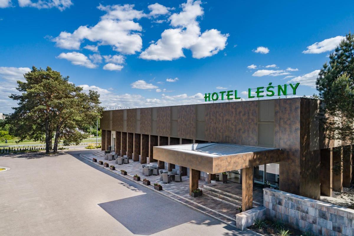 Hotel Lesny Bialystok Bagian luar foto