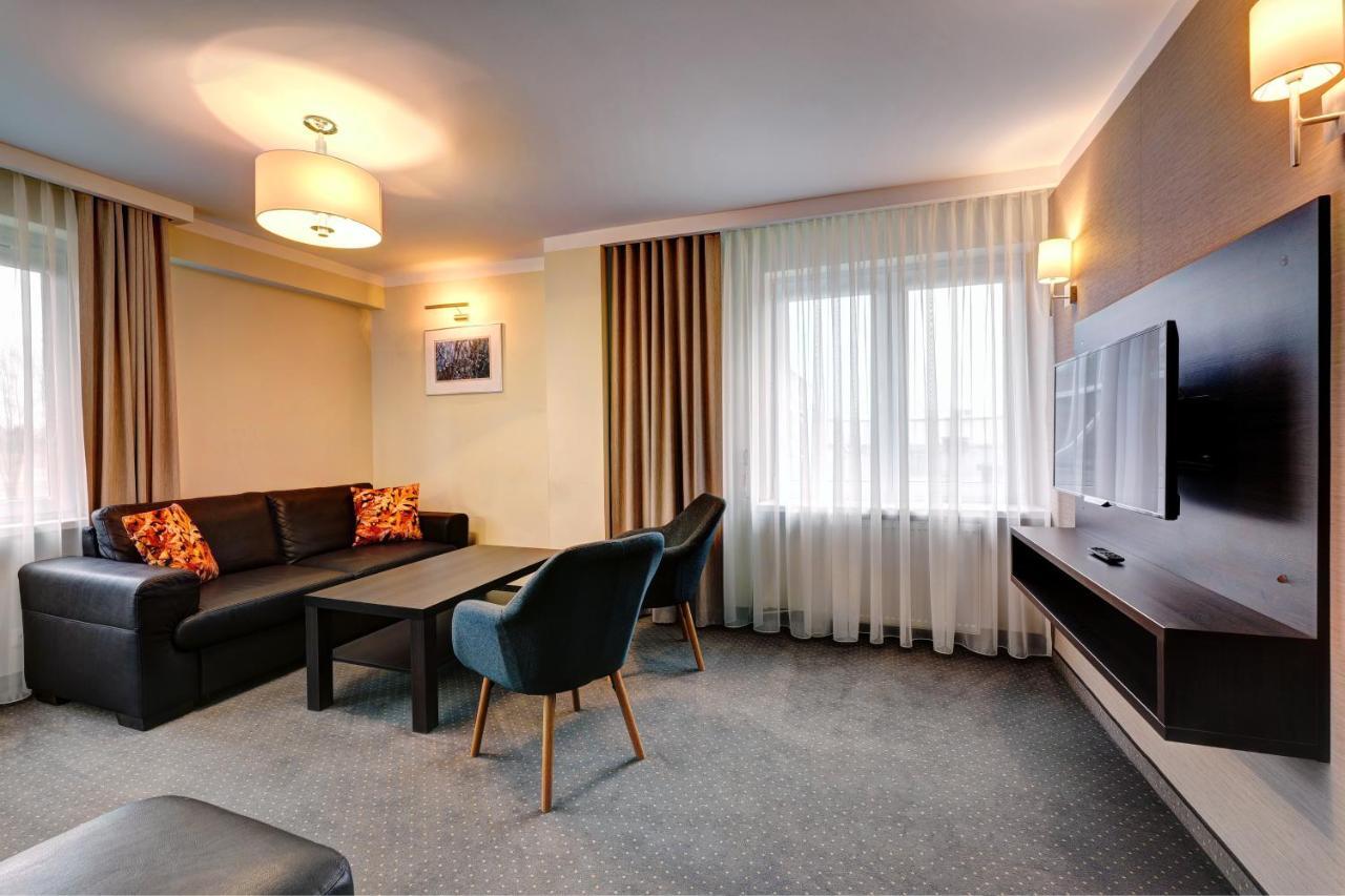 Hotel Lesny Bialystok Bagian luar foto